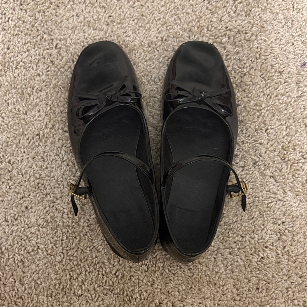 Woman's Ballet Black Flats , Mary Jane Style